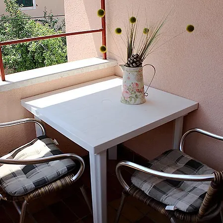 Garden *