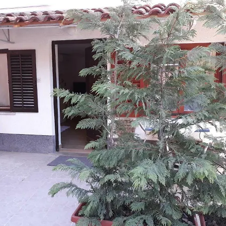 Garden Apartment
